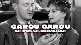 Garou-Garou, le passe-muraille (1951)